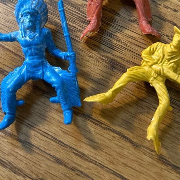 Vtg Wild West Plastic Toy Collectors Set 99 pieces Horses Figures Fence - Picture 8 of 9